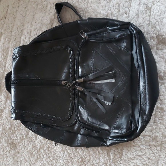 Backpack - Picture 1 of 3